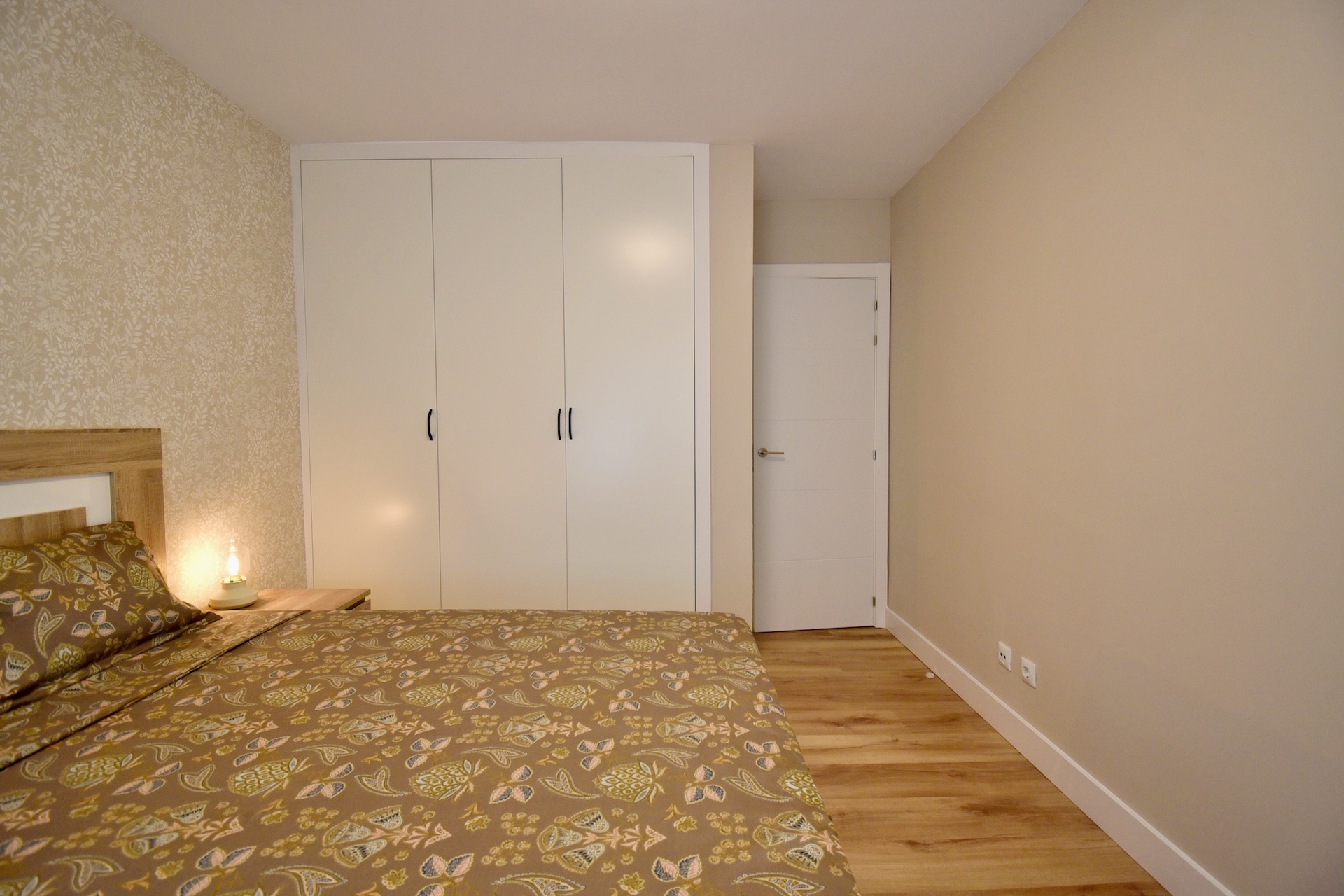 Vivienda Reformada Torrejon 44 Vivienda reformada para venta en Torrejón — Plaza & Stoica